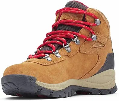 Hiking Just Got More Lit with Columbia Women's Newton Ridge Plus!